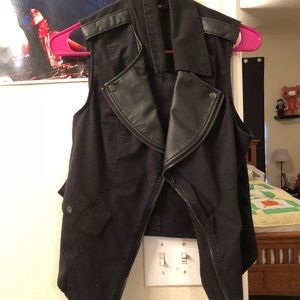 Mossimo Hi-Lo Canvas/Pleather Vest Sz M